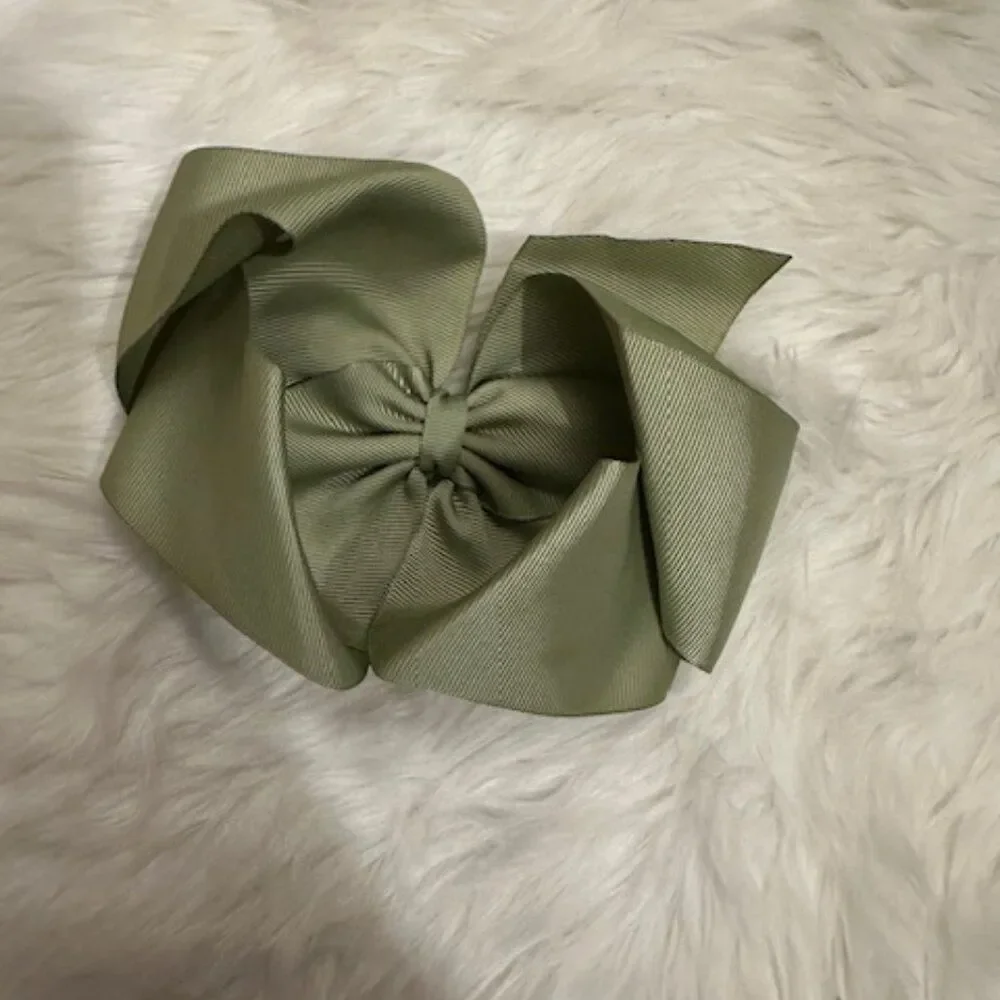 ***** Bundle (2) of 8